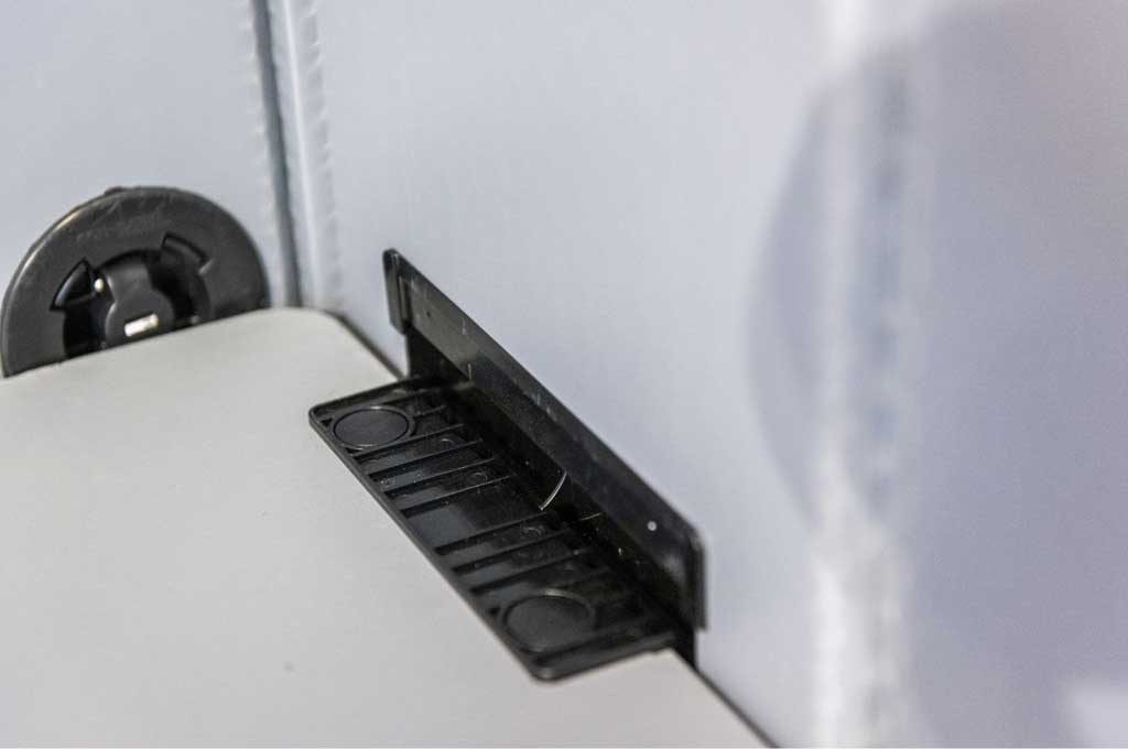 Clickfix-Befestigung für Zwischenböden