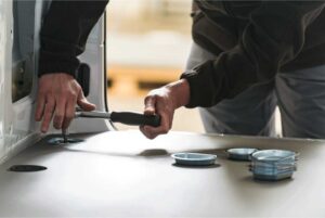 Ladeboden Verzurrmulde Befestigung